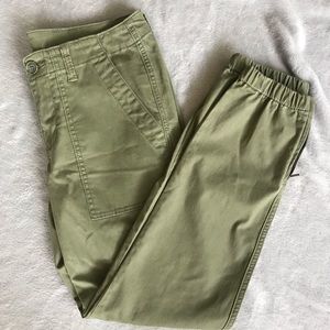 CAbi Olive Green Traveller Pants size 4 NWOT